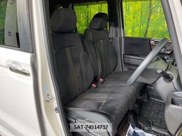 Honda N BOX CUSTOM 2019-05 246263-8