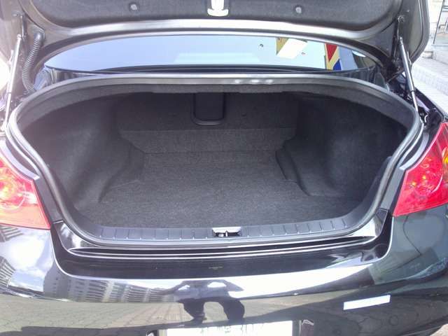 Nissan SKYLINE 2014-09 10722-10