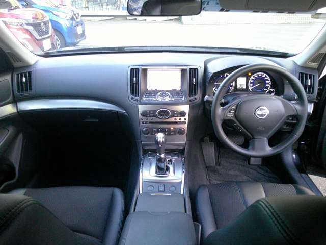 Nissan SKYLINE 2014-09 10722-2
