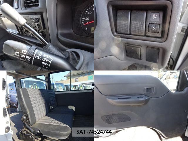 Mazda BONGO VAN 2018-09 214342-13