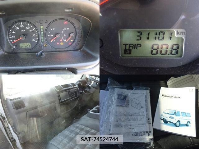 Mazda BONGO VAN 2018-09 214342-16