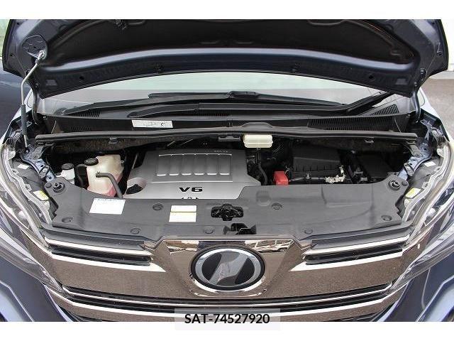 Toyota VELLFIRE 2015-08 223956-17