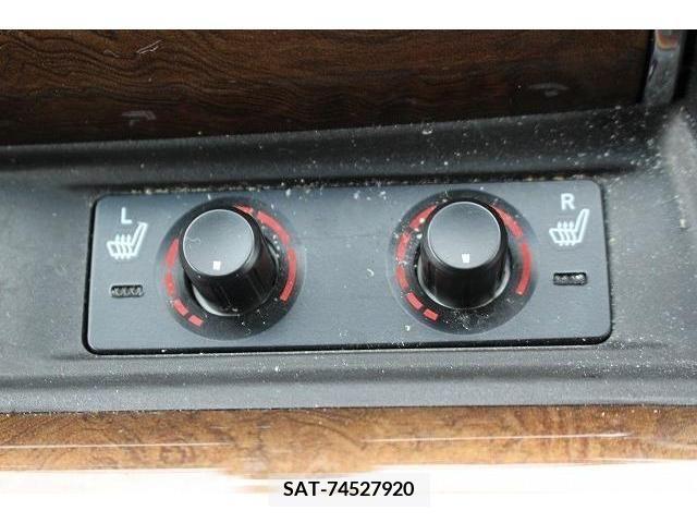 Toyota VELLFIRE 2015-08 223956-4