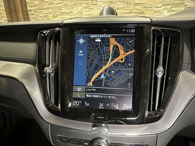 Volvo XC60 2019-09 17716-19