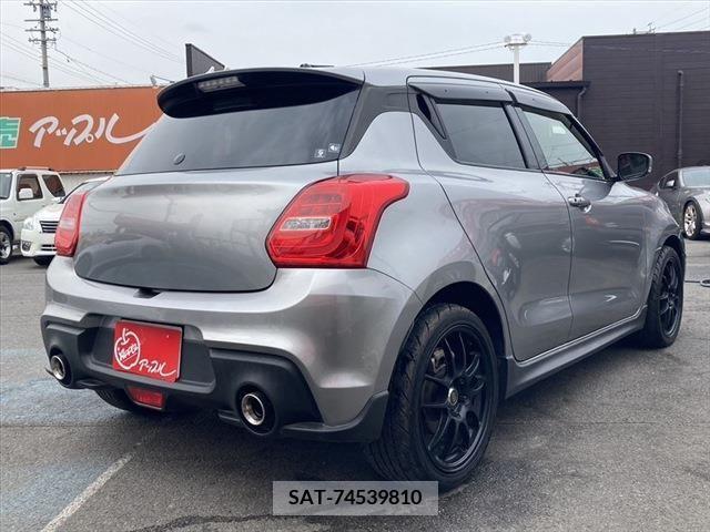 Suzuki SWIFT 2017-10 286514-4