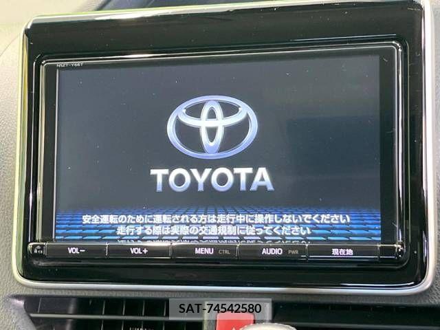 Toyota VOXY 2017-05 289197-4