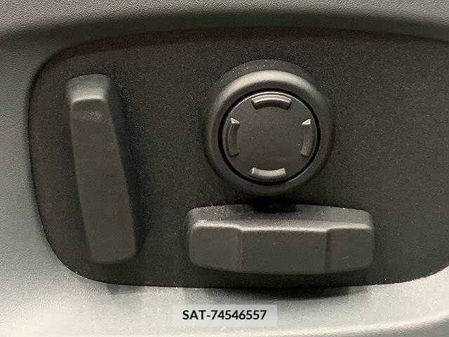 ROVER RANGE ROVER 2017-06 284790-8