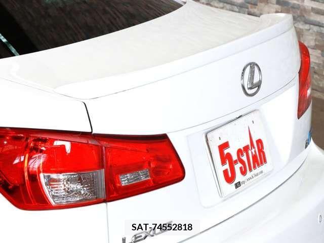 Lexus IS F 2009-04 275361-5