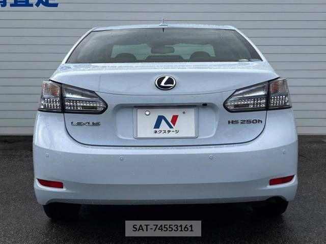 Lexus HS 2011-04 299783-15