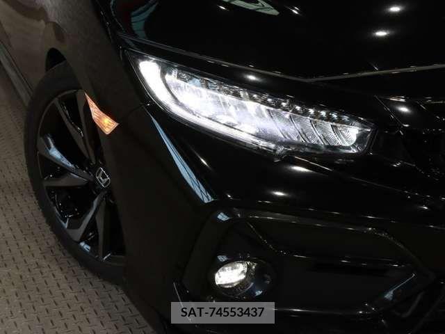 Honda CIVIC 2021-03 236632-15