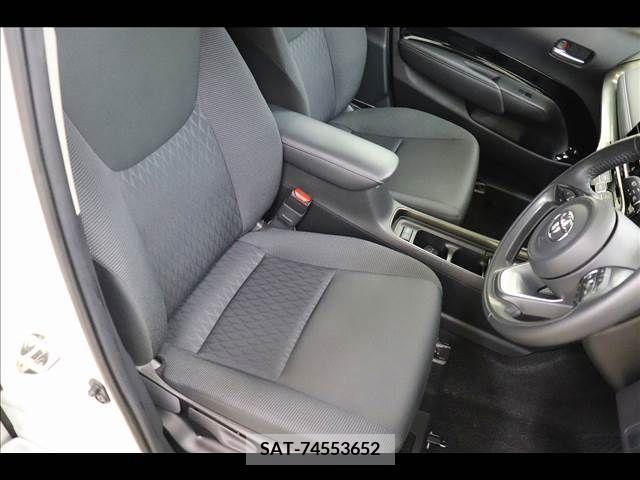 Toyota AQUA 2021-08 356317-10