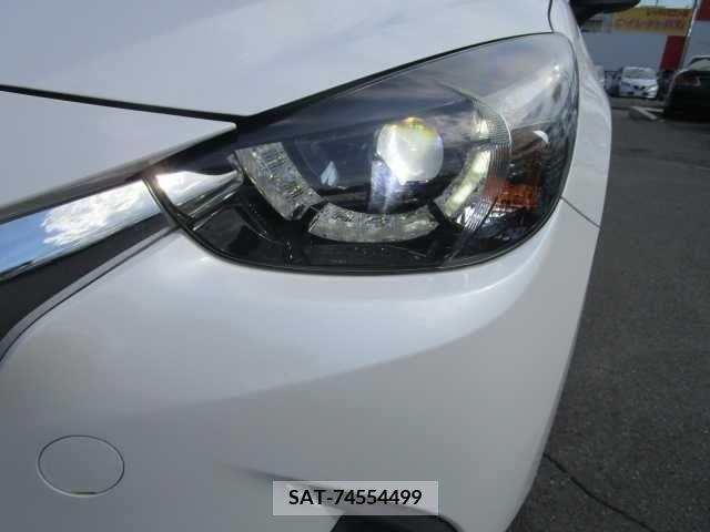 Mazda DEMIO 2015-04 327971-22