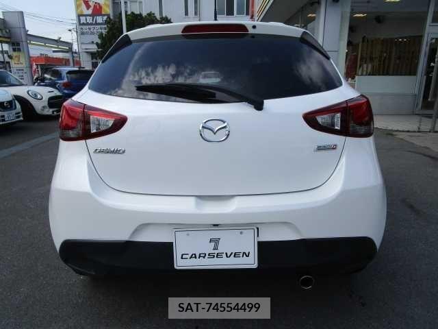 Mazda DEMIO 2015-04 327971-7
