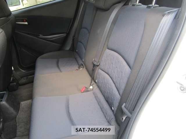 Mazda DEMIO 2015-04 327971-27