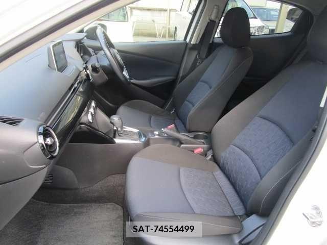 Mazda DEMIO 2015-04 327971-26