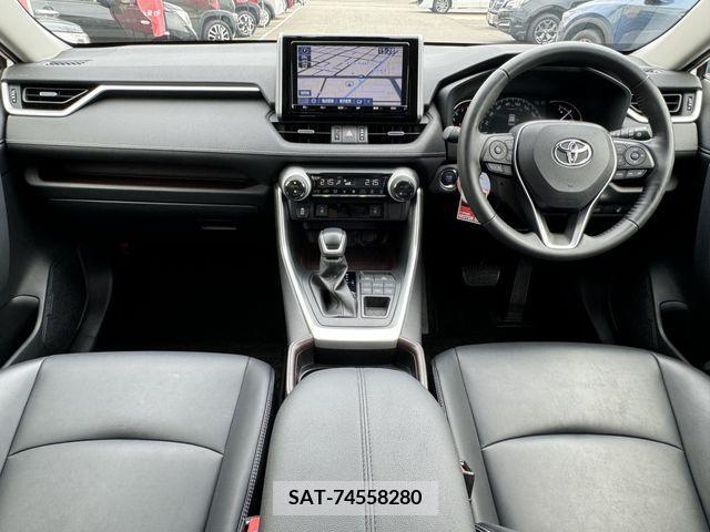 Toyota RAV4 2019-05 313104-1