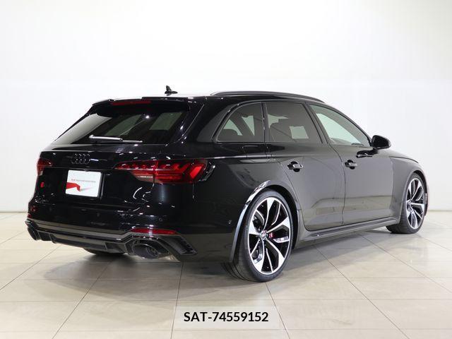 Audi RS4 2021-06 222291-7