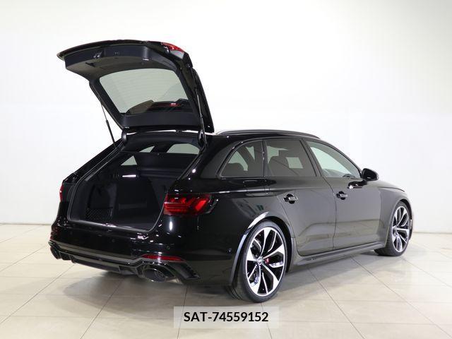 Audi RS4 2021-06 222291-8