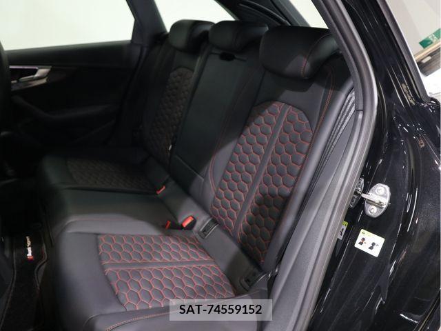 Audi RS4 2021-06 222291-18
