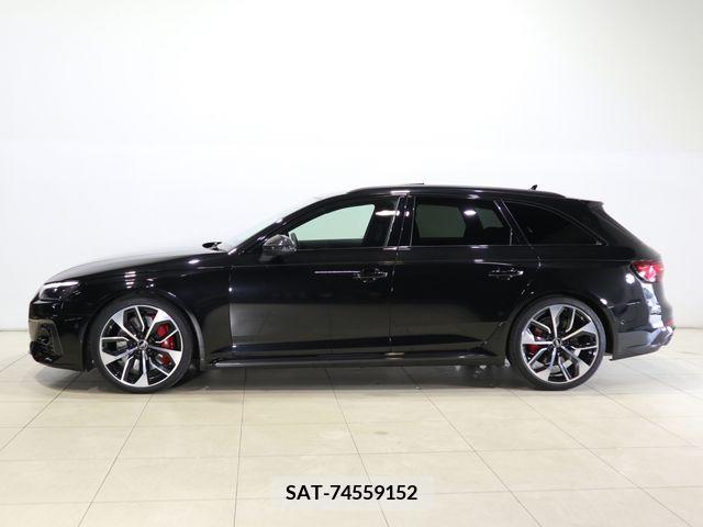 Audi RS4 2021-06 222291-4