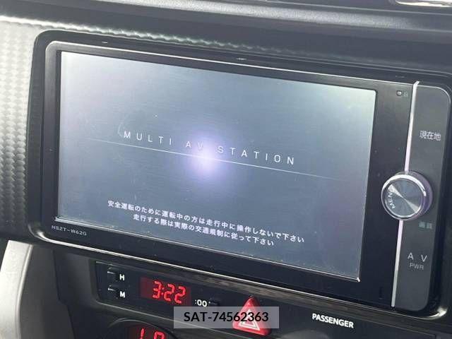 Toyota 86 2013-04 266773-2