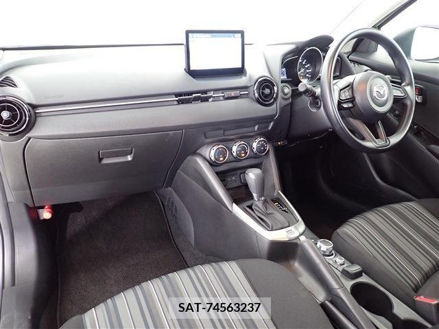 Mazda MAZDA2 2022-06 336411-26