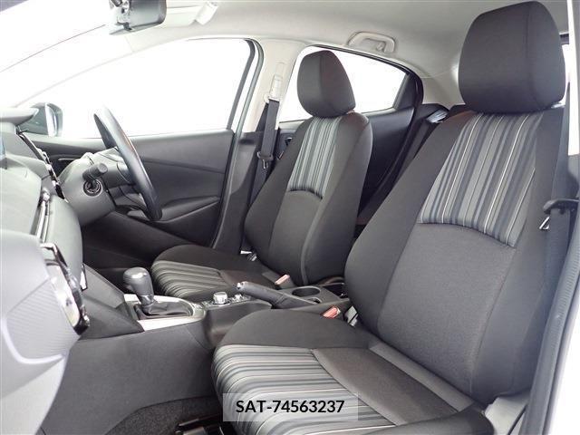 Mazda MAZDA2 2022-06 336411-25