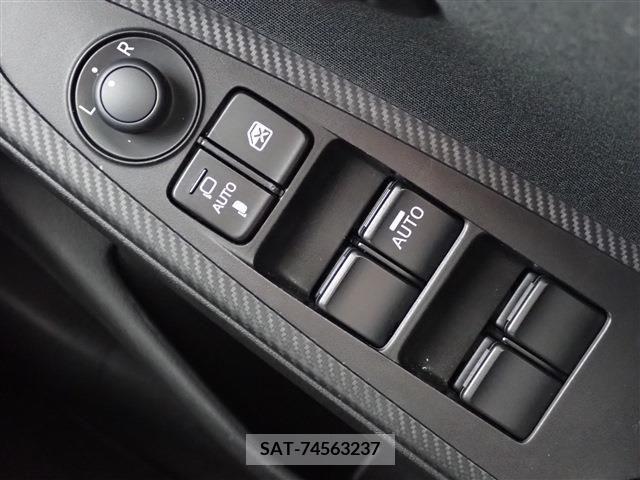 Mazda MAZDA2 2022-06 336411-20