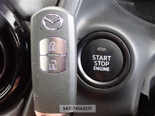 Mazda MAZDA2 2022-06 336411-8