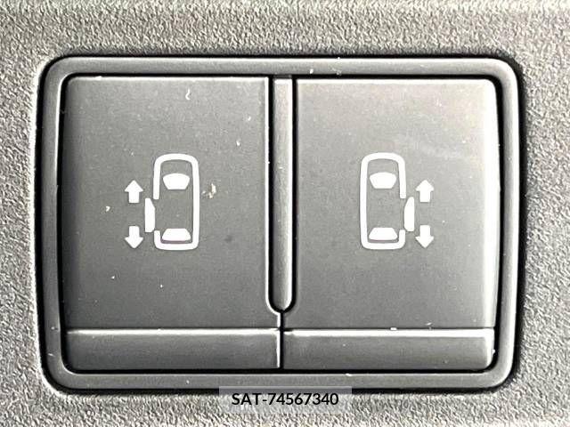 Nissan SERENA 2019-09 235692-6