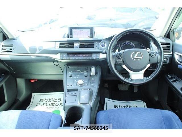 Lexus CT 2015-07 362703-16