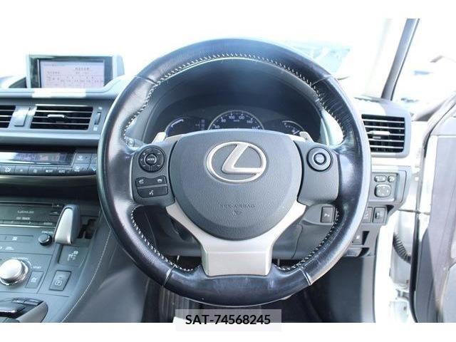 Lexus CT 2015-07 362703-15