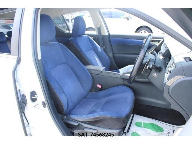 Lexus CT 2015-07 362703-13