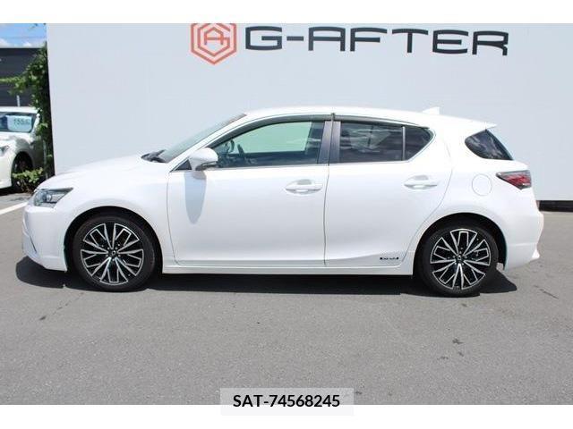 Lexus CT 2015-07 362703-9
