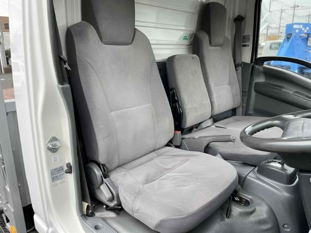 Isuzu ELF TRUCK 2013-06 189105-16