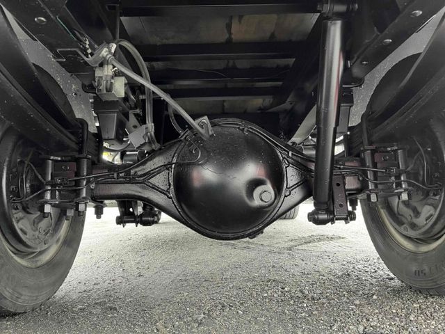 Isuzu ELF TRUCK 2013-06 189105-23