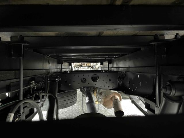 Isuzu ELF TRUCK 2013-06 189105-13