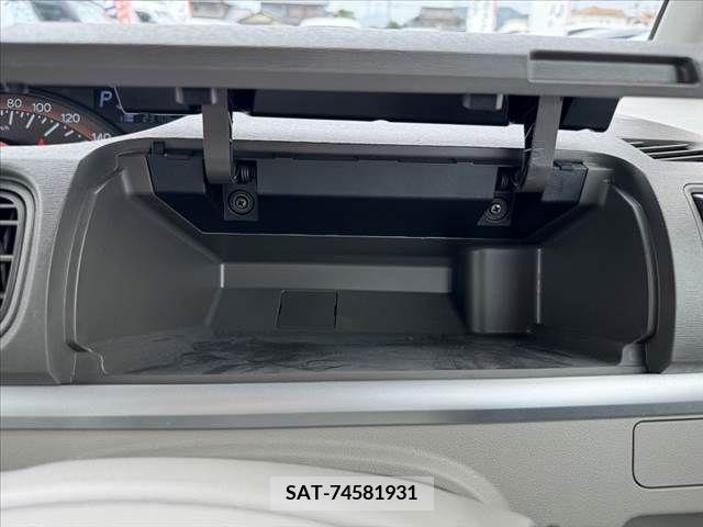Daihatsu TANTO 2015-07 385273-29