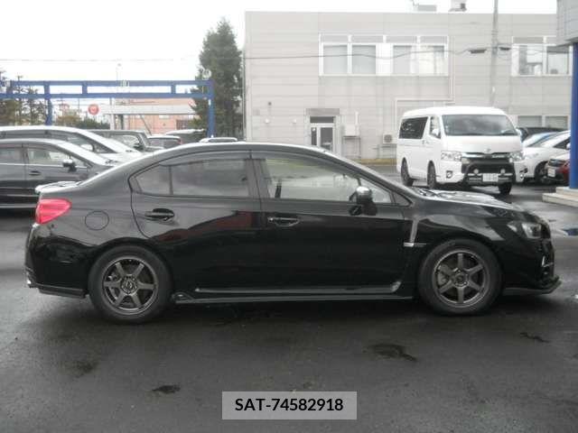 Subaru WRX S4 2017-06 214078-3
