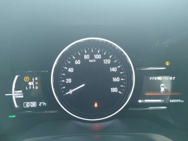 Honda VEZEL 2018-01 5519-4