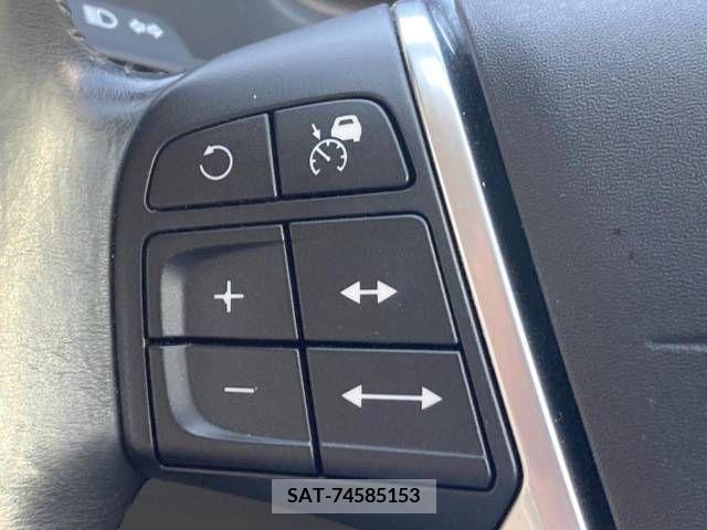 Volvo V40 2015-07 370217-6