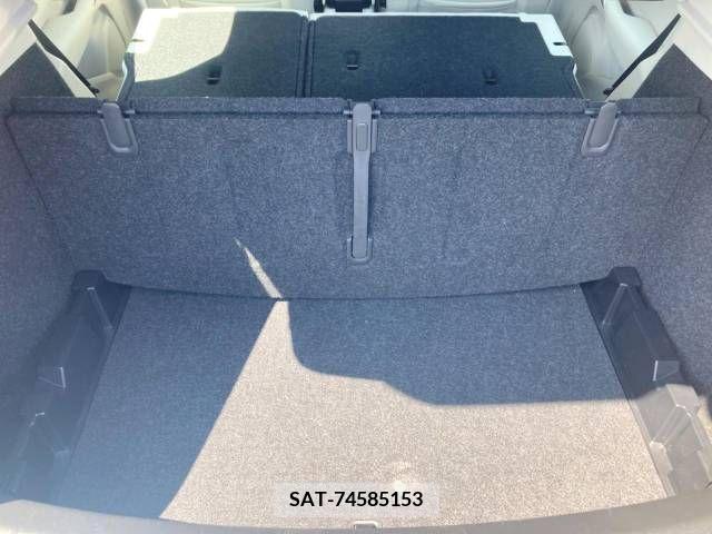Volvo V40 2015-07 370217-13