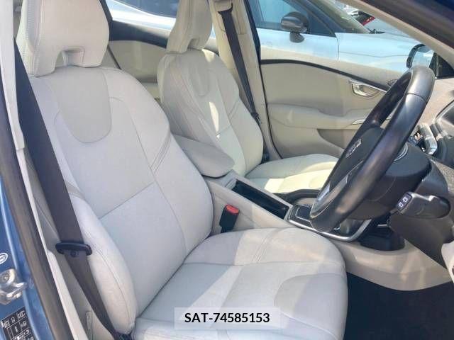 Volvo V40 2015-07 370217-11