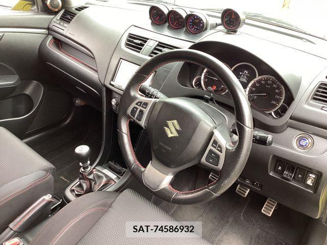 Suzuki SWIFT 2012-10 320791-1