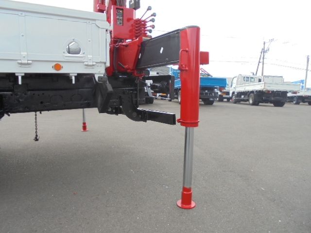 Isuzu FORWARD 2006-07 6069-27