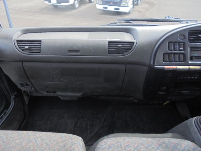 Isuzu FORWARD 2006-07 6069-17