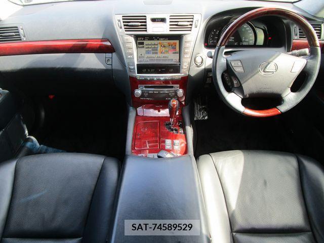 Lexus LS 2011-08 362870-6