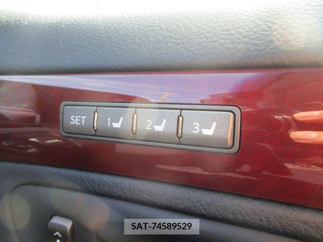 Lexus LS 2011-08 362870-15
