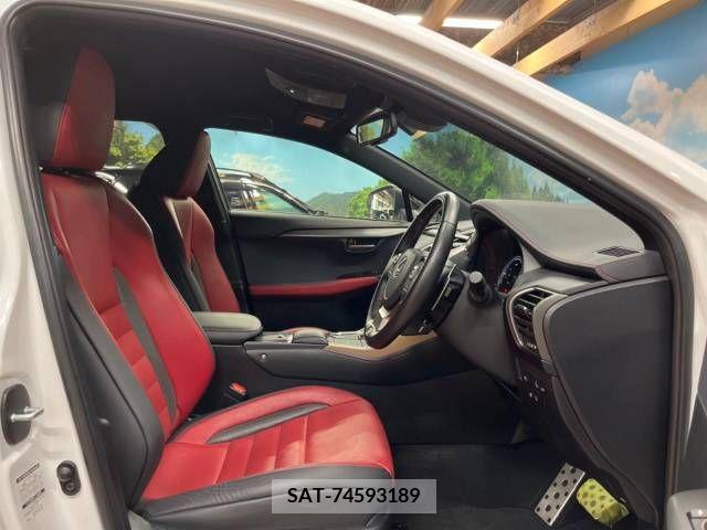 Lexus NX 2021-06 275689-8