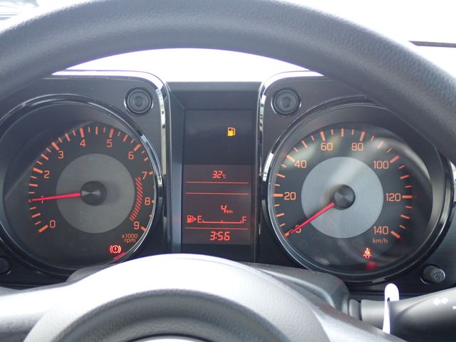Suzuki JIMNY 2023-07 9777-12